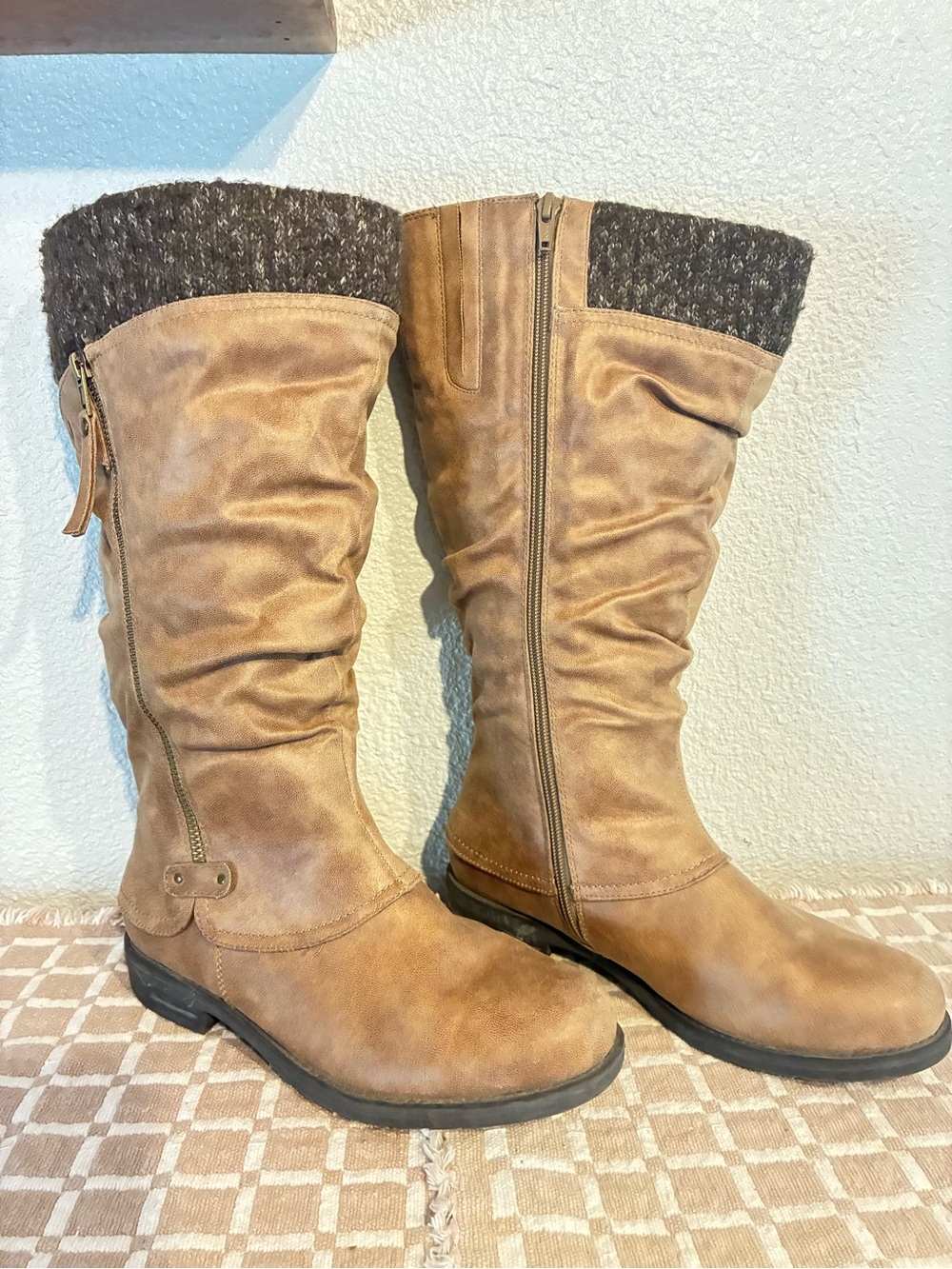 Yuu Knee High Boots (8 Wide Width)